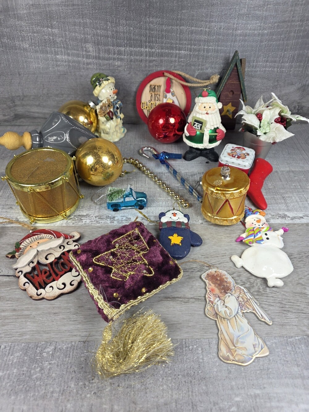 Vintage Christmas Ornament Lot Mixed Glass Resin Porcelain Fabric Decor 25a1